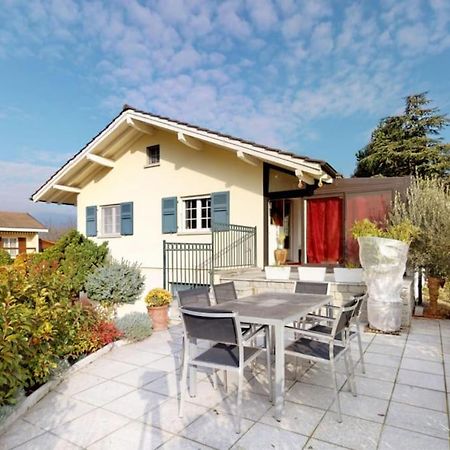 Cheerful Villa With Fireplace, Bath-Tub And Garden Noville Экстерьер фото