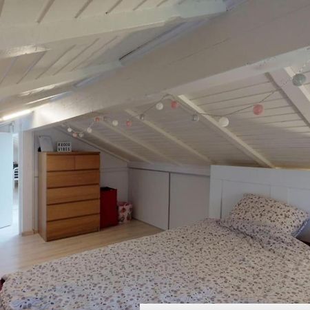 Cheerful Villa With Fireplace, Bath-Tub And Garden Noville Экстерьер фото